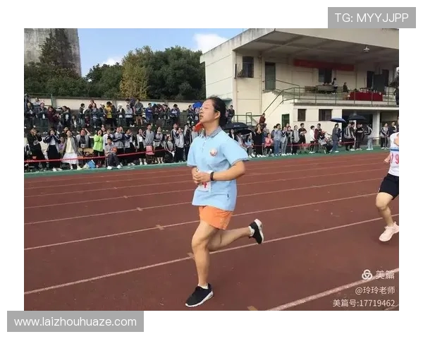 周娜专访：从绿茵场到人生舞台的足球旅程回顾与展望